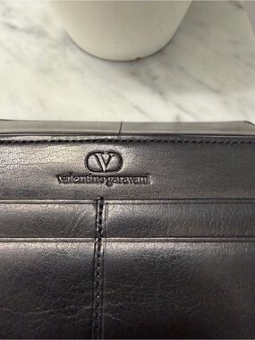 Vintage Valentino Garavani Black Leather Card Holder with Embossed Logo
